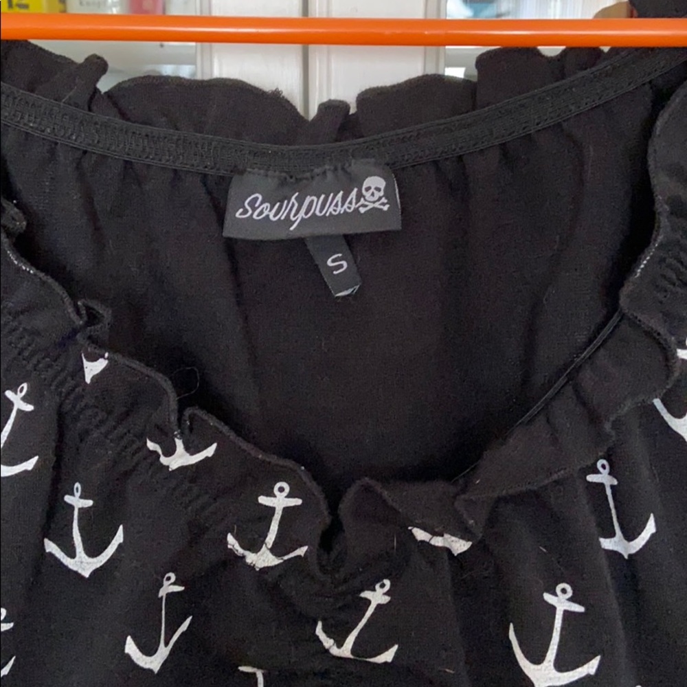*SOLD* ⚓️Sourpuss anchor dress (w/out red bow)⚓️ - Picture 4 of 8